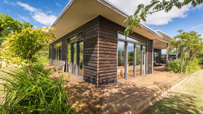 K Real Estate -  98 Mytton Heights